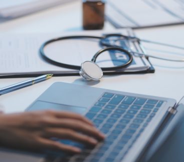 Automated Resupply Outreach Compliance: TCPA Consent, HIPAA, and Medicare Refill Rules (2026)